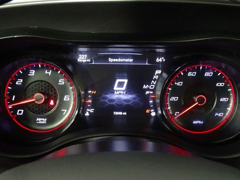 Used 2020 Dodge Charger SXT w/ Blacktop Package image 25