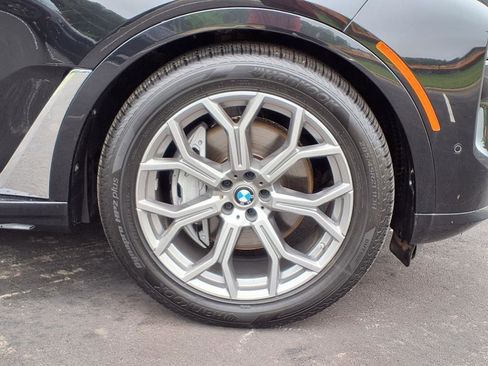 Used 2023 BMW X7 xDrive40i w/ Premium Package image 31