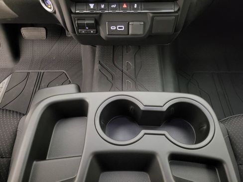 New 2025 Chevrolet Silverado 3500 W/T image 31