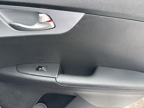 Used 2024 Kia Forte LXS image 34