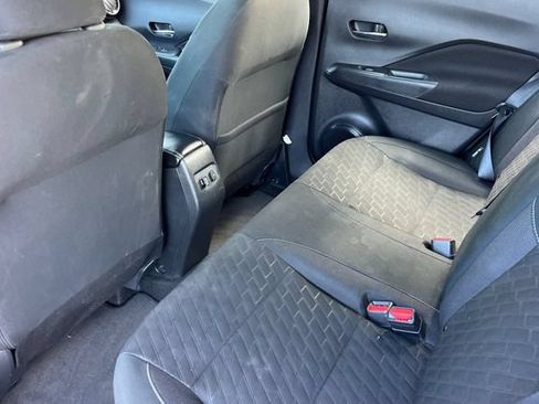 Used 2024 Nissan Kicks SV FWD image 13