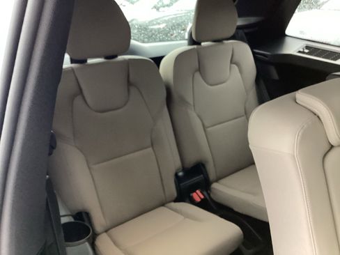 Used 2026 Volvo XC90 B6 Plus w/ Protection Package Premier AWD/4WD image 34
