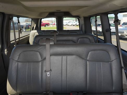 Used 2016 Chevrolet Express 2500 LS RWD image 24