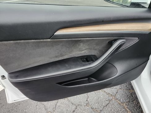 Used 2023 Tesla Model 3 Standard Range RWD image 26