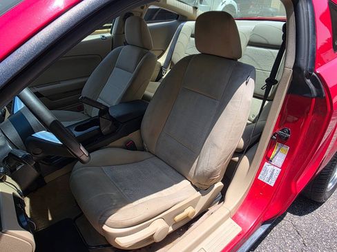 Used 2007 Ford Mustang Coupe RWD image 13