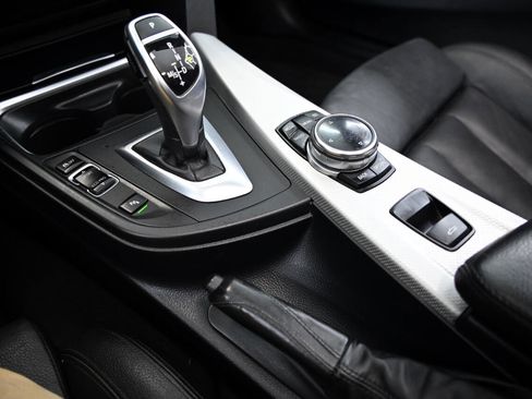 Used 2014 BMW 435i Convertible image 33