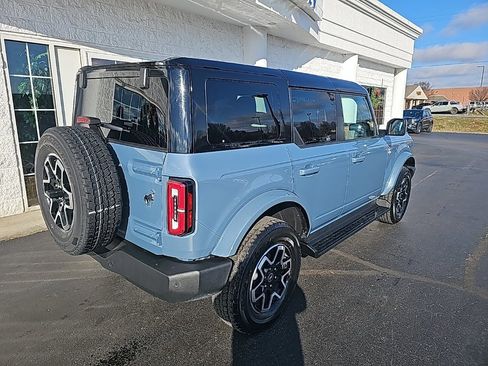 Used 2025 Ford Bronco Outer Banks image 4