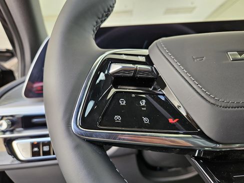 New 2026 Cadillac Lyriq V w/ Exterior Carbon Fiber Package image 31