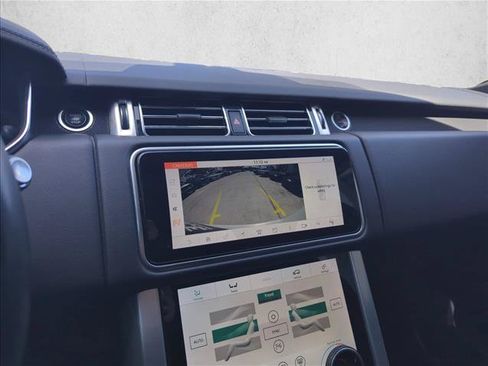 Used 2020 Land Rover Range Rover AWD/4WD image 8