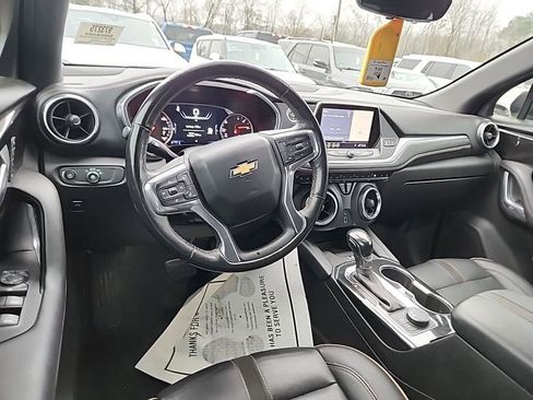 Used 2019 Chevrolet Blazer Premier w/ Sun and Wheels Package image 5