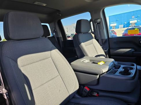 Used 2024 Chevrolet Silverado 2500 Custom w/ Custom Value Package AWD/4WD image 12