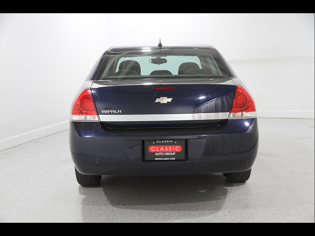 Used 2010 Chevrolet Impala LS FWD image 16