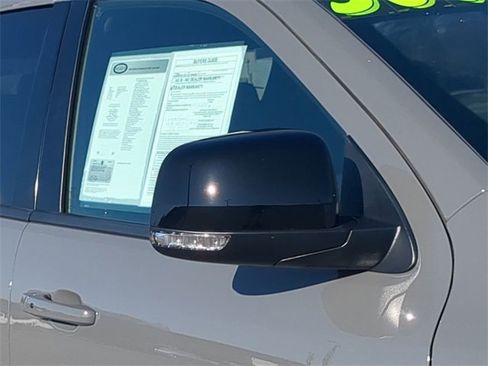 Used 2022 Dodge Durango GT image 12