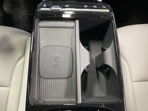 New 2026 Hyundai Tucson Limited image 24