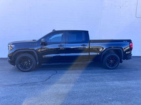 Used 2024 GMC Sierra 1500 Pro w/ Graphite Edition image 2