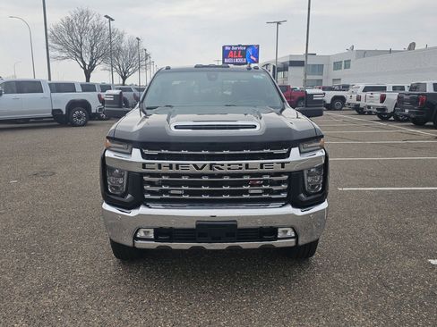 Used 2020 Chevrolet Silverado 3500 LTZ w/ LTZ Plus Package image 2
