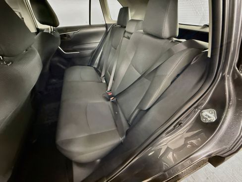 Used 2025 Toyota RAV4 LE FWD image 27