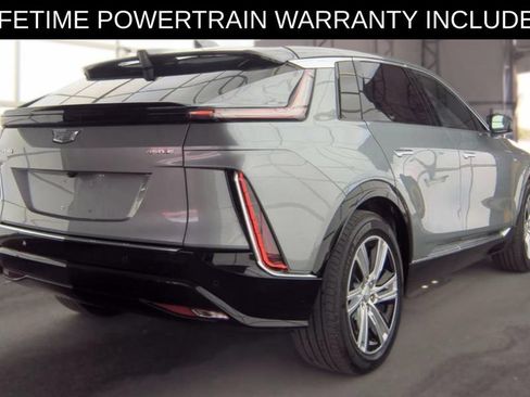 Used 2024 Cadillac Lyriq Tech RWD image 5