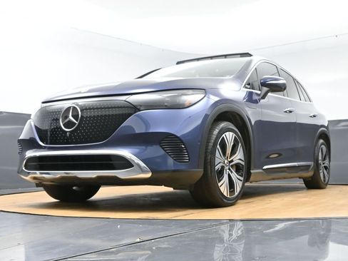 Used 2023 Mercedes-Benz EQE 350+ 4MATIC SUV w/ Exclusive Trim Package image 53