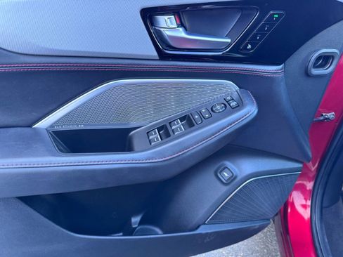 Used 2022 Acura MDX A-Spec image 17