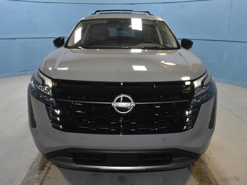 New 2026 Nissan Pathfinder Platinum image 23