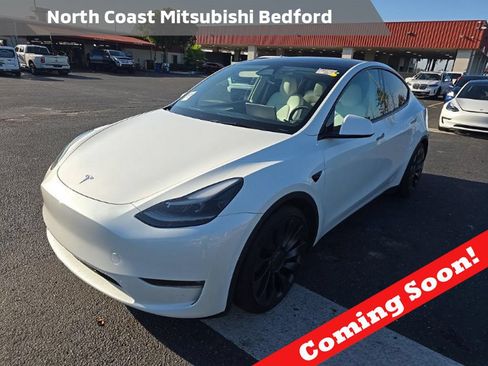 Used 2023 Tesla Model Y Performance AWD/4WD image 1