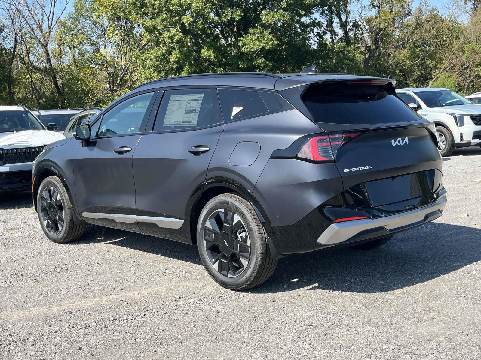 New 2027 Kia Sportage SX FWD image 5