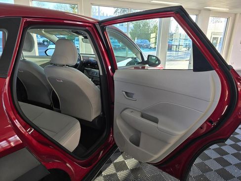 New 2026 Hyundai Kona SE AWD/4WD image 38