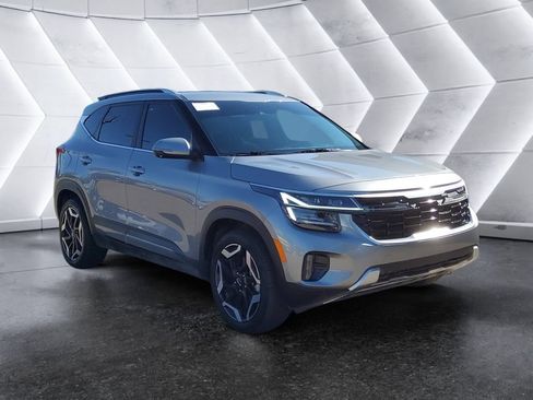 Certified 2024 Kia Seltos SX AWD/4WD image 1