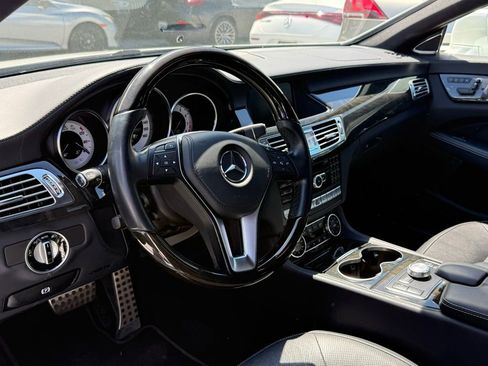 Used 2014 Mercedes-Benz CLS 550 image 2