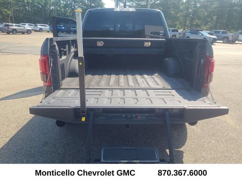 Used 2020 Ford F150 Raptor w/ Equipment Group 802A Luxury AWD/4WD image 13