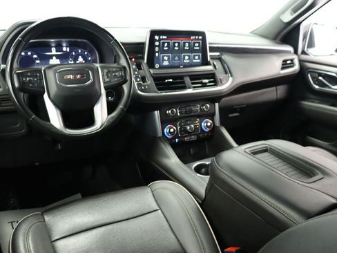 Used 2023 GMC Yukon SLT AWD/4WD image 28