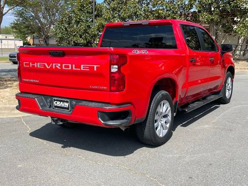 Used 2022 Chevrolet Silverado 1500 Custom AWD/4WD image 7