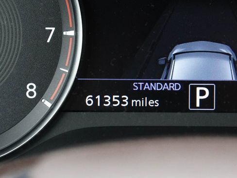 Used 2019 INFINITI QX50 Essential w/ Sensory Package image 20