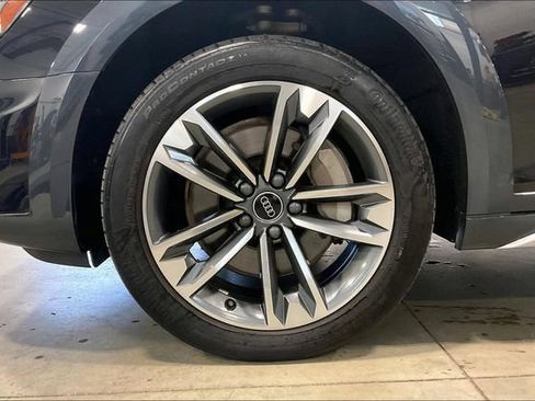 Used 2025 Audi A4 2.0T allroad Premium Plus AWD/4WD image 9
