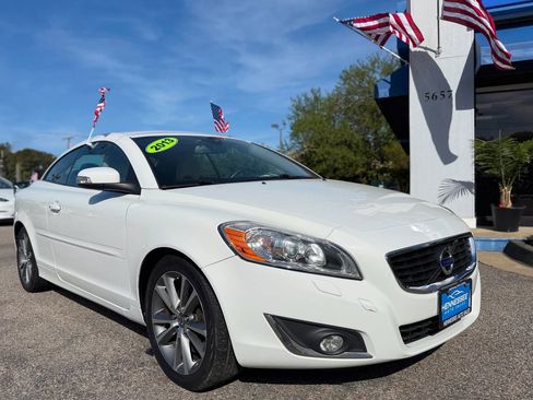 Used 2013 Volvo C70 T5 image 14
