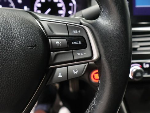 Used 2022 Honda Accord Sport image 36