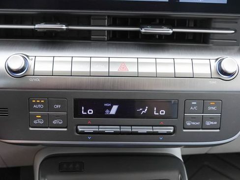 New 2026 Hyundai Kona Limited FWD image 21