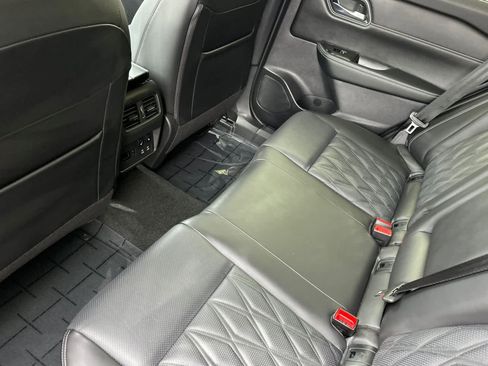 New 2026 Nissan Rogue Platinum w/ Platinum Premium Package image 4