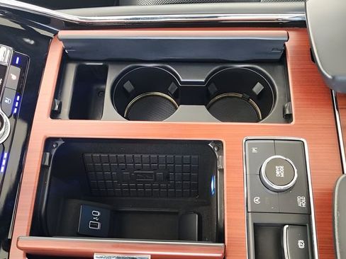 Used 2023 Lincoln Navigator Reserve image 36