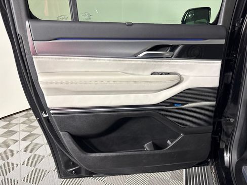 Used 2023 Jeep Grand Wagoneer L 4WD w/ Rear Seat Video Group 1 image 41
