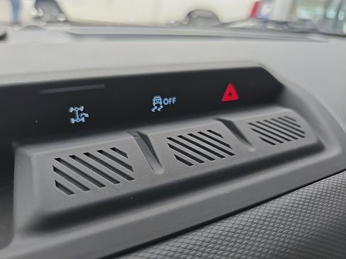 Used 2025 Ford Bronco Big Bend image 66