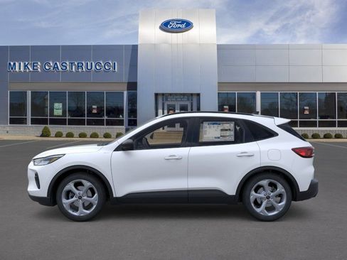 New 2026 Ford Escape ST-Line w/ Tech Pack #1 FWD image 3