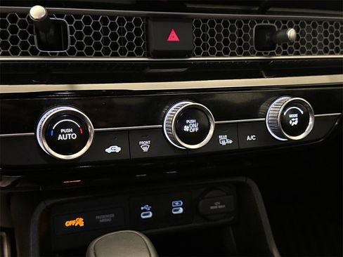 Certified 2025 Honda Civic Sport image 25