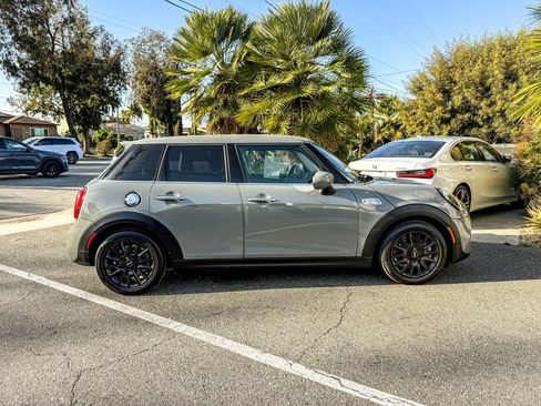 Used 2020 MINI Cooper S image 15