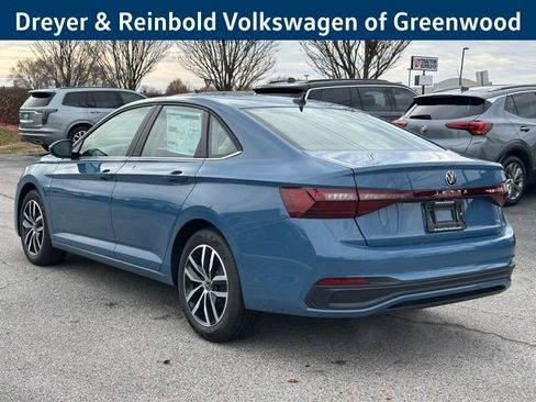 New 2026 Volkswagen Jetta SE image 5