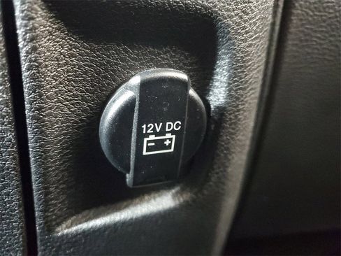 Used 2016 RAM 1500 Express image 21