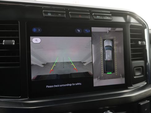 Used 2023 Ford F350 Lariat image 16