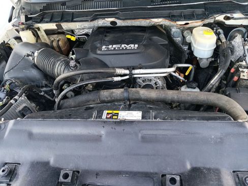 Certified 2016 RAM 2500 Tradesman w/ Chrome Appearance Group image 25