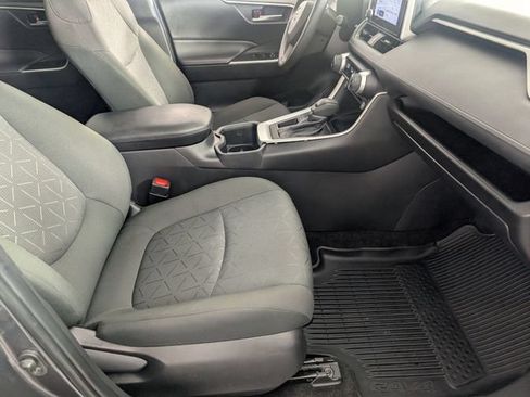 Used 2024 Toyota RAV4 XLE w/ Convenience Package FWD image 32